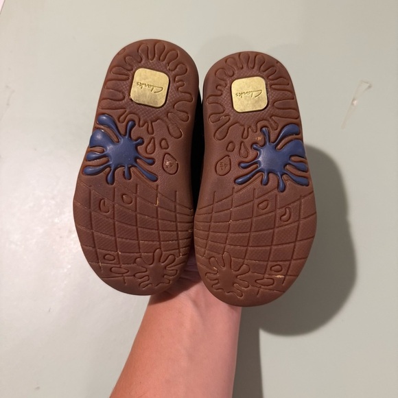 Clarks First Shoes- 5MW - Picture 4 of 8